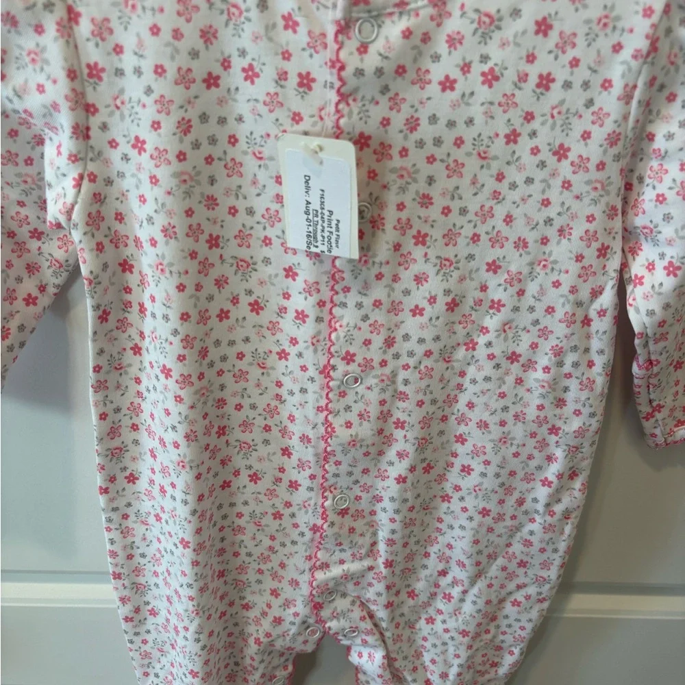 NWOT Kissy Kissy Pink Floral Footie Size 0-3